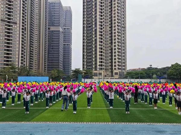每天30分钟大课间,广州市中小学校各出“奇招”→ 每天30分钟大课间,广州市中小学校各出“奇招”→