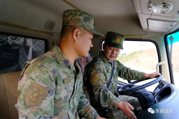 这个入伍17年的老兵，为何4次当“新兵”？