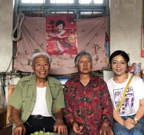 一次指路，让她收获了一份亲情