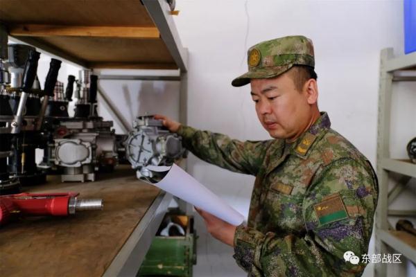 这个入伍17年的老兵，为何4次当“新兵”？