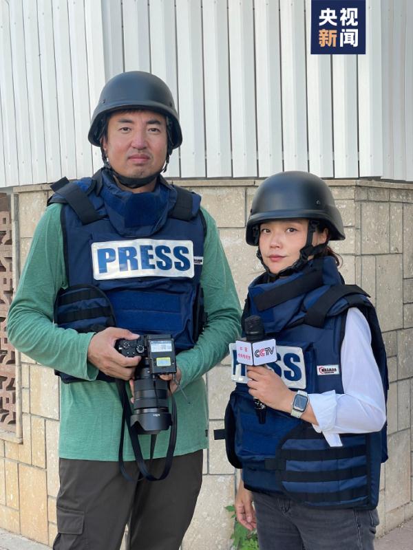 记者手记丨穿上防弹衣，我们在战火中记录