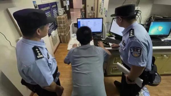 沈阳警方最新提示!“碰瓷”的这样盯上你…… 沈阳警方最新提示!“碰瓷”的这样盯上你……