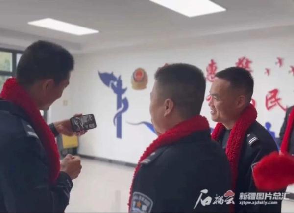 又有民警收到“神秘”包裹?这个故事,说来话长… 又有民警收到“神秘”包裹?这个故事,说来话长…