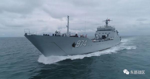 登战舰、换渔船、上海岛……16岁的“她”再度启航 登战舰、换渔船、上海岛……16岁的“她”再度启航