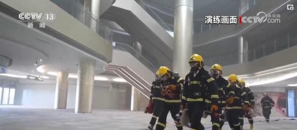 进校园、进社区、进乡村 “蓝朋友”全力筑牢生命“防火墙” 进校园、进社区、进乡村 “蓝朋友”全力筑牢生命“防火墙”