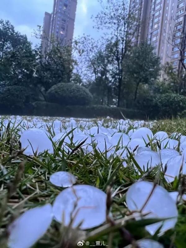 长沙湘潭突降冰雹！多个市州还有暴雨！湖南多地连发81条预警
