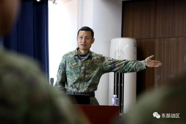 登战舰、换渔船、上海岛……16岁的“她”再度启航 登战舰、换渔船、上海岛……16岁的“她”再度启航