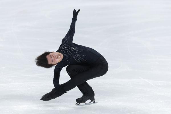 花滑中国杯 | 宇野昌磨领跑短节目 金博洋暂列第四 花滑中国杯 | 宇野昌磨领跑短节目 金博洋暂列第四