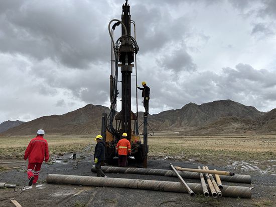 遥望月亮之上 横跨东西的深空探测“巨眼”开建 遥望月亮之上 横跨东西的深空探测“巨眼”开建