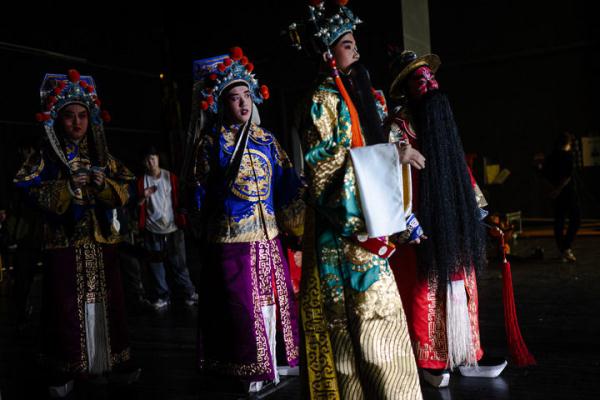 百年古韵育新声 荆楚梨园绽芳华