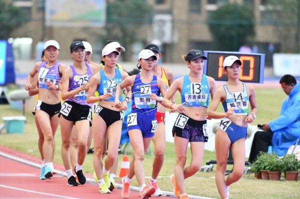 甘肃代表团选手彭丽获铜牌