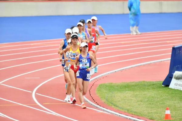 甘肃代表团选手彭丽获铜牌