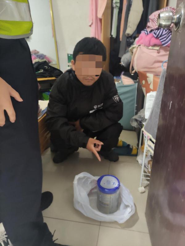 偷走同行外卖还准备扔掉！警方抓获一名“恶作剧”外卖小哥