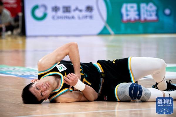 篮球丨CBA常规赛：浙江东阳光药胜浙江稠州金租