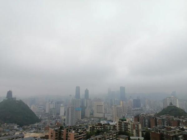 贵阳：今年大概率暖冬！
