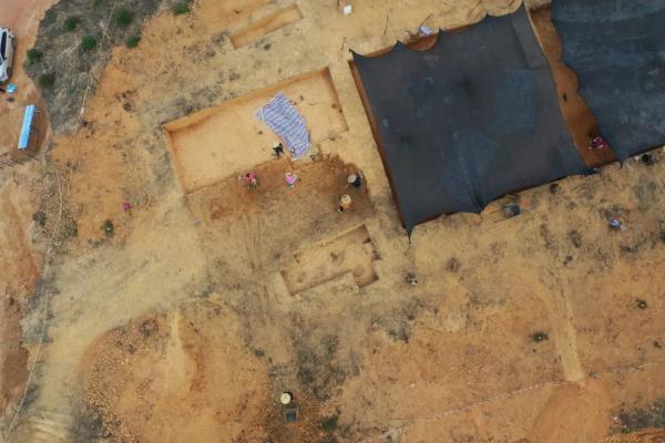 最新提醒：切勿前往！这里发现古墓