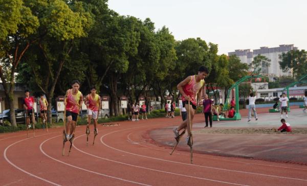 走进学青会举办城贵港：“运动之城”焕发青春新动能