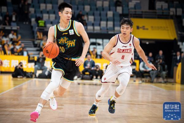 篮球丨CBA常规赛：浙江东阳光药胜浙江稠州金租