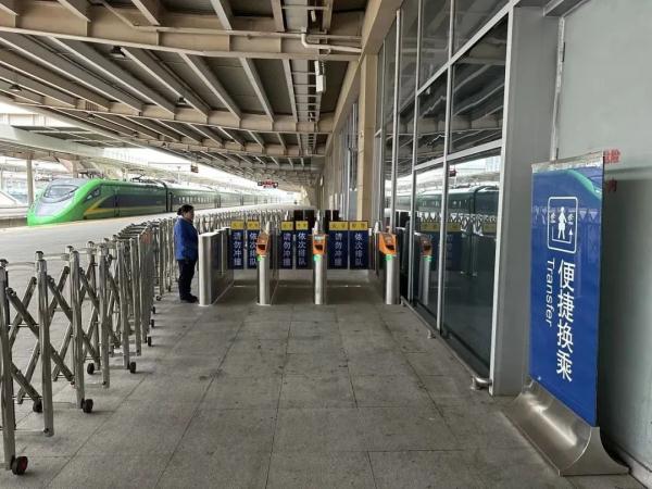 站内换乘时间缩短至5分钟！成都三大火车站便捷换乘通道已投用