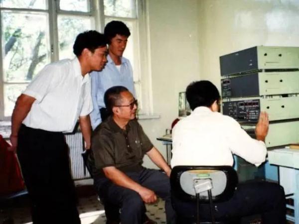 北方开始供暖,这位院士却永远离开了 北方开始供暖,这位院士却永远离开了