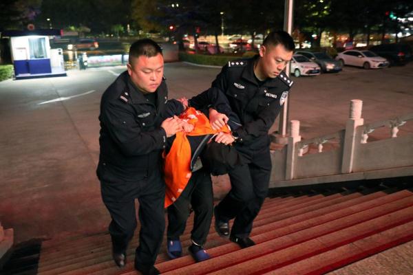 追凶31年,这起命案破了! 追凶31年,这起命案破了!