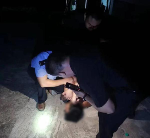 连破两起命案！警汪特种兵立大功！