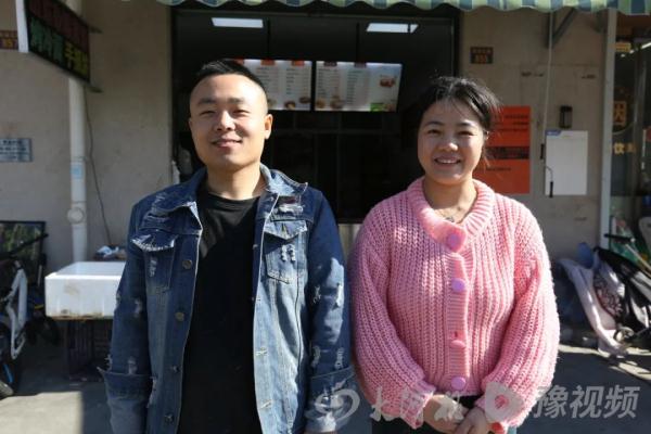 深夜救助女童的河南夫妇又做善事:奖金换成包子送给环卫工 深夜救助女童的河南夫妇又做善事:奖金换成包子送给环卫工