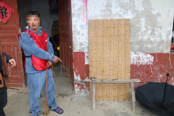 头盔口罩手套……男子低调打扮高调踹门，在湖南多市连偷20余户