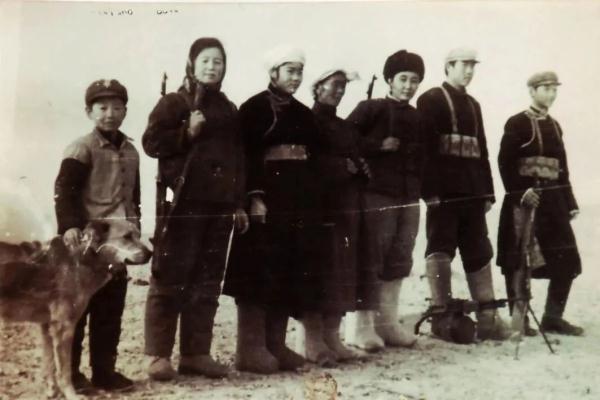 “国家的孩子”，跨代接力守边防