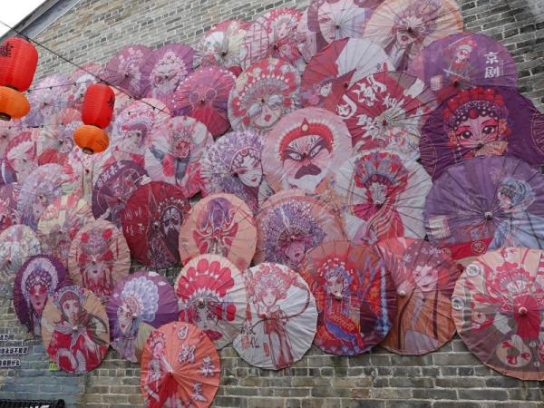 中外记者看深圳：外国记者走进古墟 体验中国传统文化