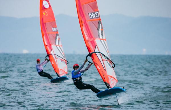 水翼帆板世界杯在深圳盐田收帆