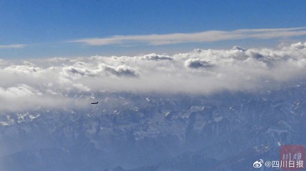 敦煌初雪大漠雪景滤镜上新