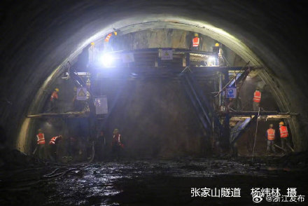 温玉铁路建设取得突破性进展