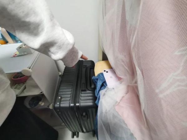 搬弄闺蜜的“是非”不好，偷闺蜜的……更不好！