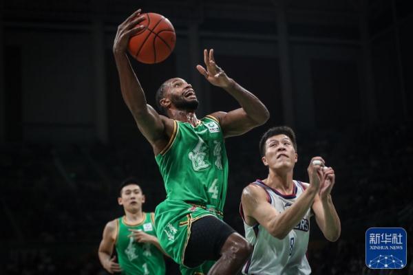 篮球丨CBA常规赛:辽宁本钢胜天津先行者 篮球丨CBA常规赛:辽宁本钢胜天津先行者