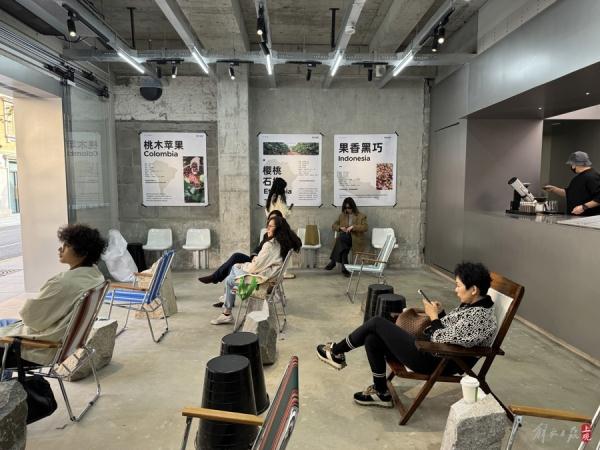 上海6200元一杯的咖啡卖得掉吗？是什么人在为“天价咖啡”买单？