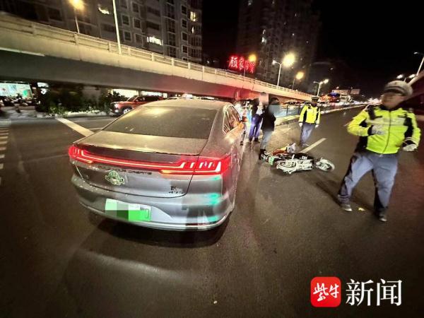 急着下班骑电动车逆行，被撞伤还要担全责