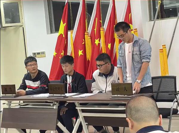 不服学校赏罚？学生把老师“告”上了法庭
