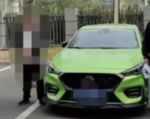 排气管喷火?组团来“炸街”?管上!! 排气管喷火?组团来“炸街”?管上!!