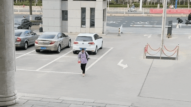 鲁J1533警,你做得好事藏不住了 鲁J1533警,你做得好事藏不住了