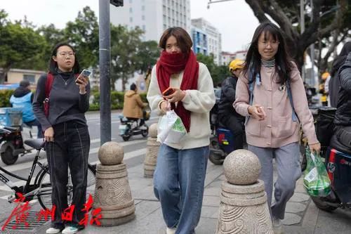 全网炸锅！“光腿神器”看似漂亮，却被嘲“现代刑具”？