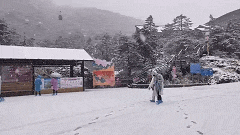 下雪啦！下雪啦！昆明这里下雪啦！