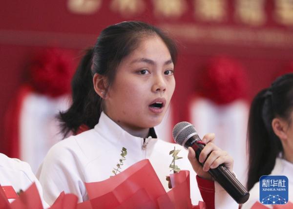 体操丨中国蹦床队、中国艺术体操队新世界冠军登榜仪式举行