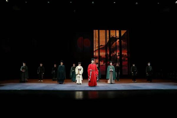 田沁鑫携手辛柏青 《苏堤春晓》即将首演亮相中国戏剧节 田沁鑫携手辛柏青 《苏堤春晓》即将首演亮相中国戏剧节