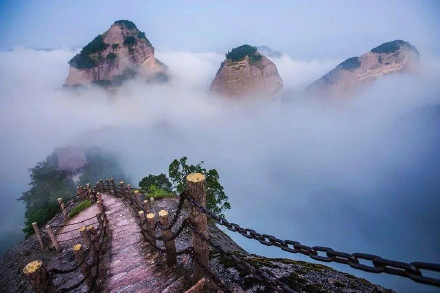 有一种浪漫，叫冬季到丹霞来看“海”