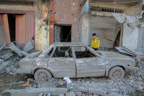 加沙一家41口死于空袭 希法医院31名早产儿获转移 加沙一家41口死于空袭 希法医院31名早产儿获转移