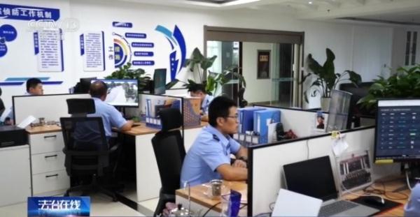 新加燃油被盗一空 “油耗子”去向成谜!这辆黑色轿车如何成为破案关键 新加燃油被盗一空 “油耗子”去向成谜!这辆黑色轿车如何成为破案关键