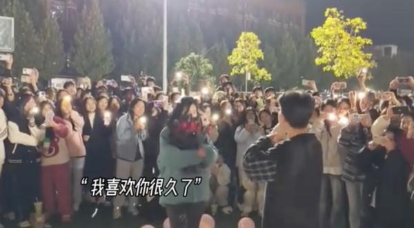 这场表白火爆全网！网友：无声胜有声