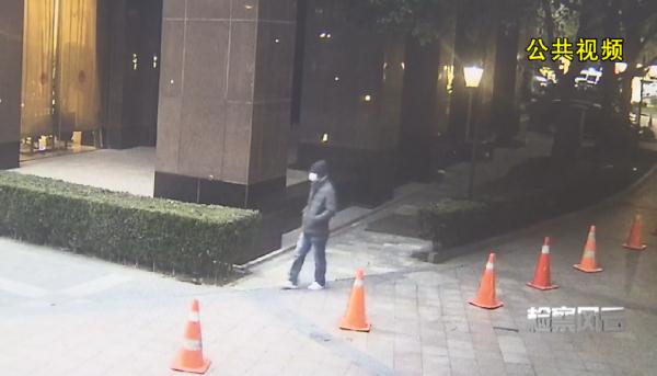 上海80岁老太遇入室抢劫，面对歹徒六小时，这波操作满级