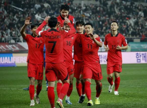 中韩男足,今晚决战深圳! 中韩男足,今晚决战深圳!